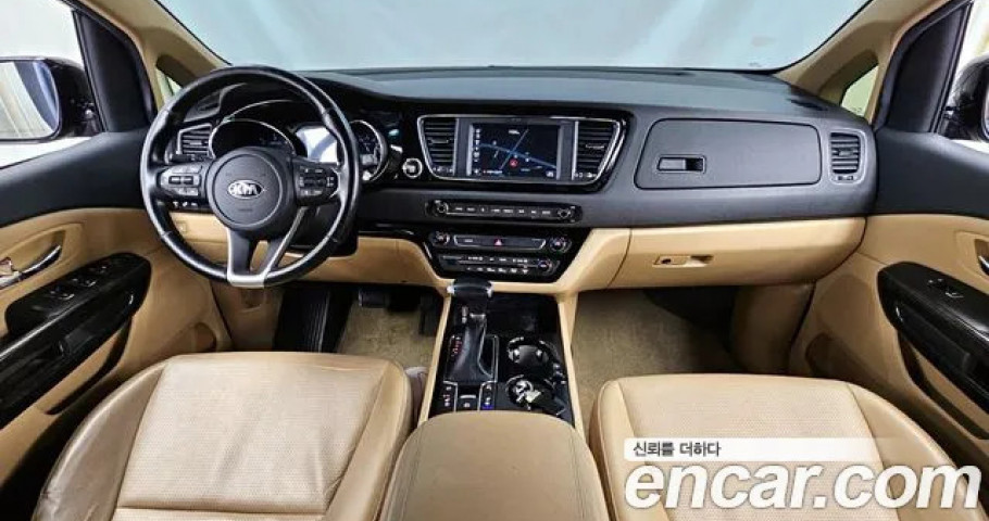 Kia Carnival 