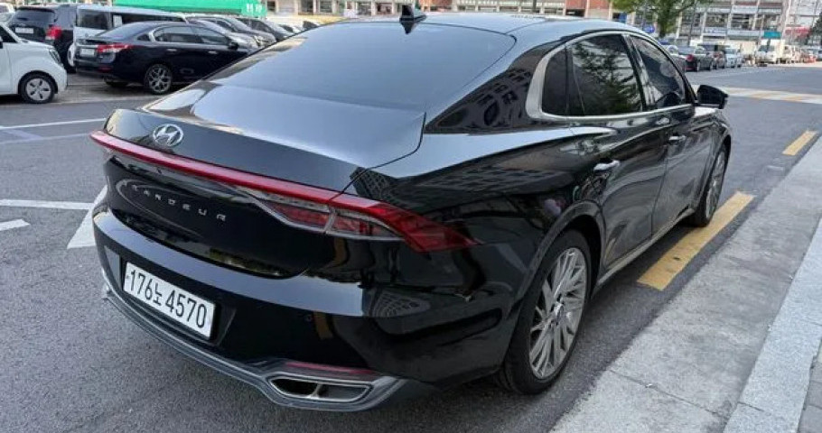 Hyundai Grandeur 