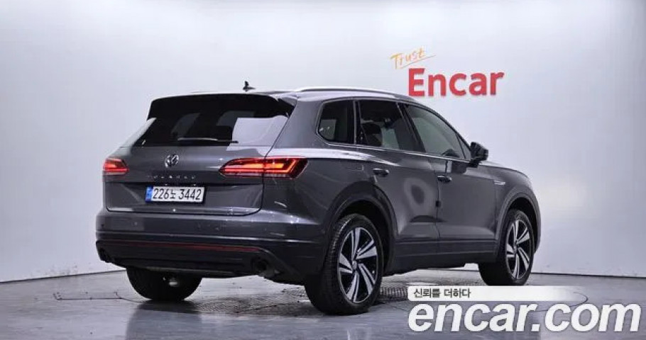 Volkswagen Touareg 