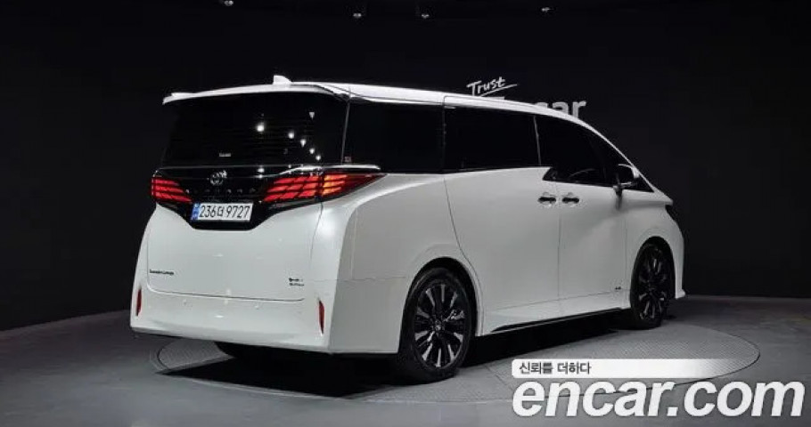 Toyota Alphard 