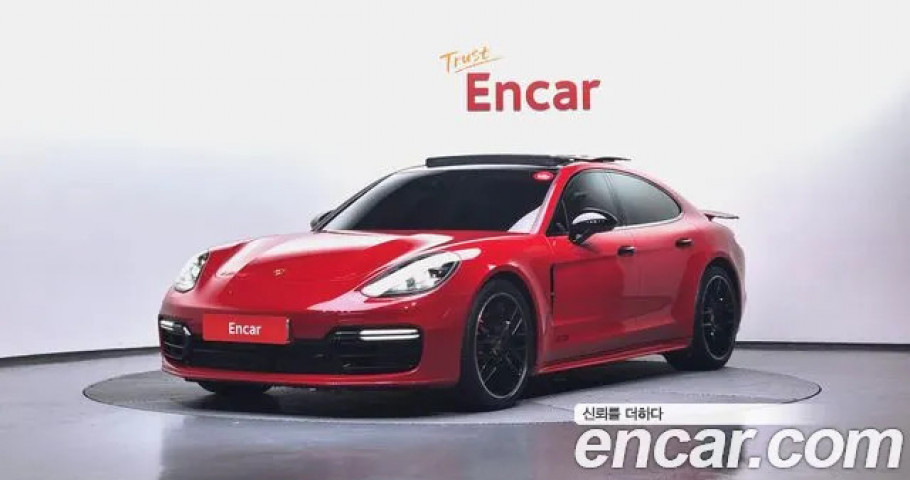 Porsche Panamera 