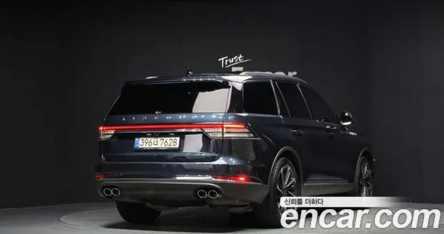 Lincoln Aviator 
