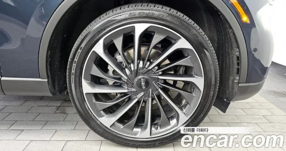 Lincoln Aviator 