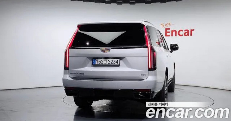 Cadillac Escalade 