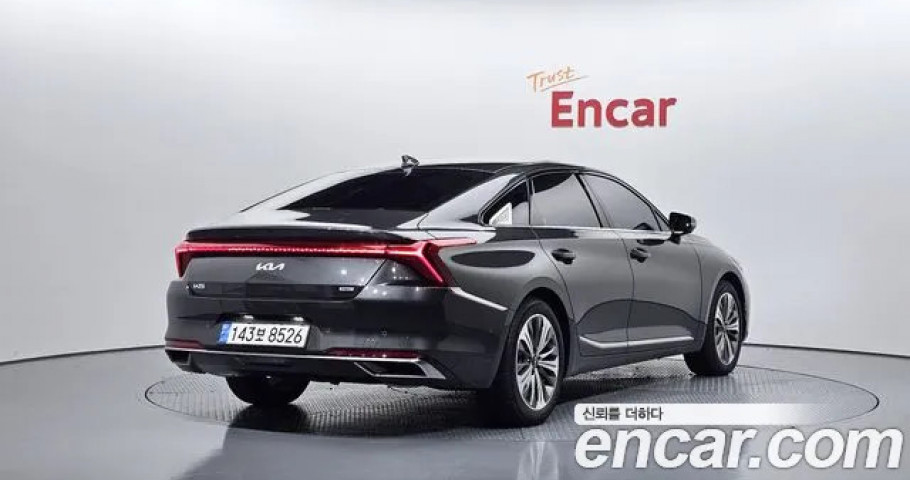 Kia K8 