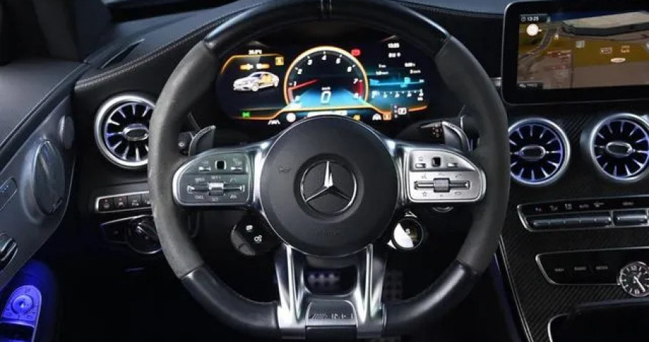 Mercedes-Benz C-Class 