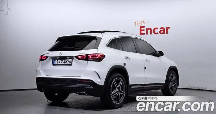 Mercedes-Benz GLA-Class 