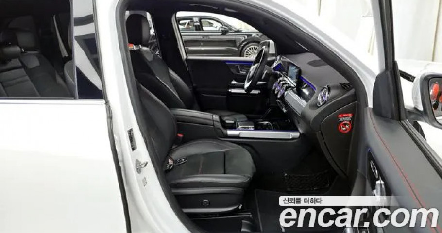 Mercedes-Benz GLB-Class 