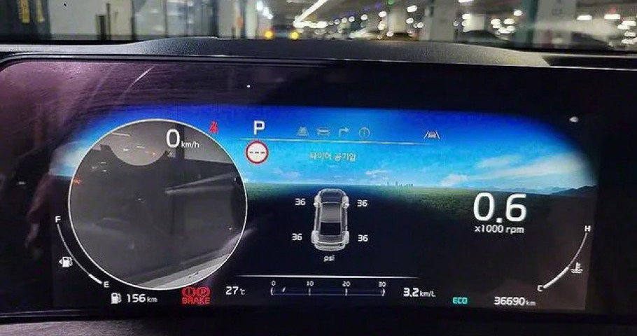 Kia K8 