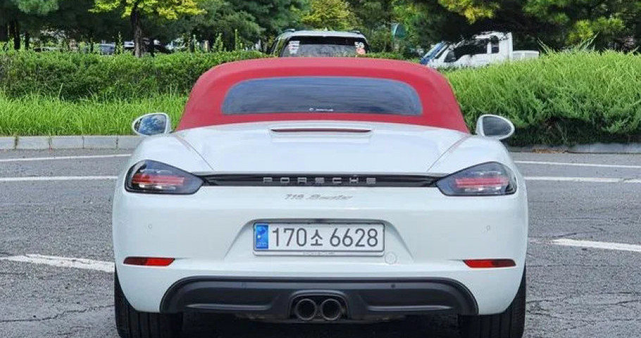Porsche 718 