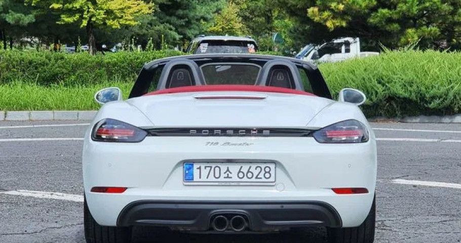 Porsche 718 