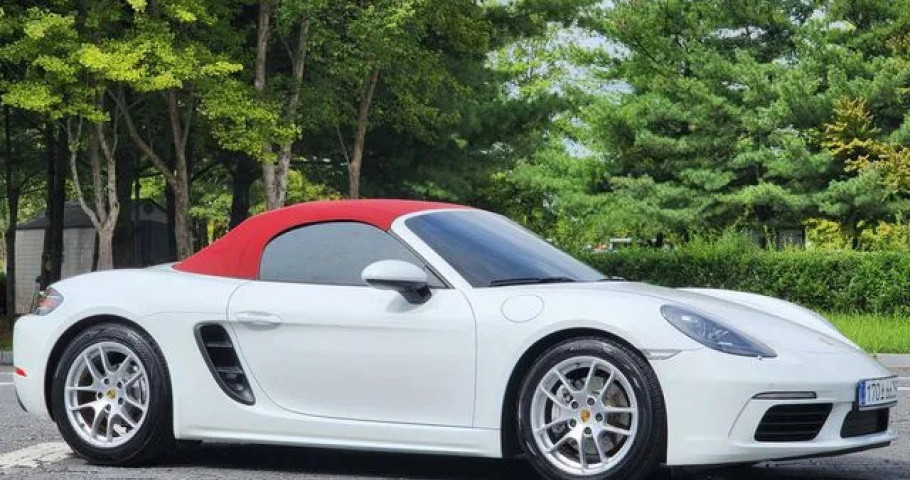 Porsche 718 