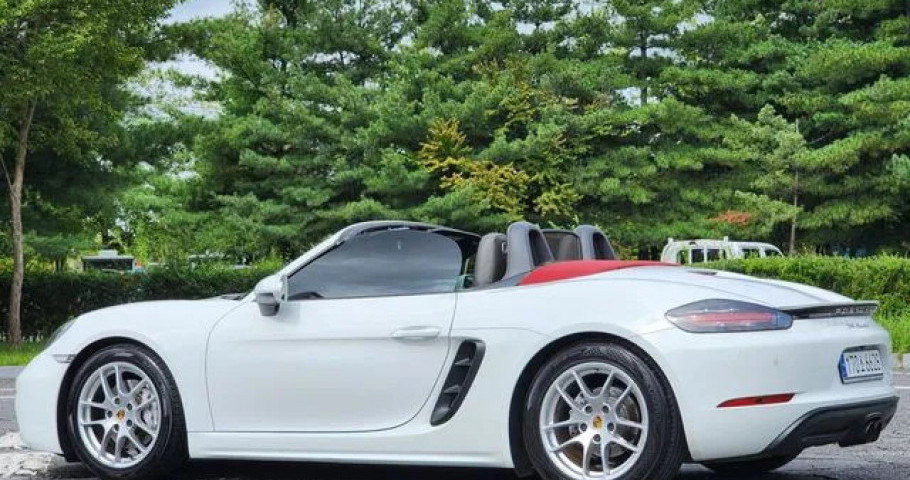 Porsche 718 