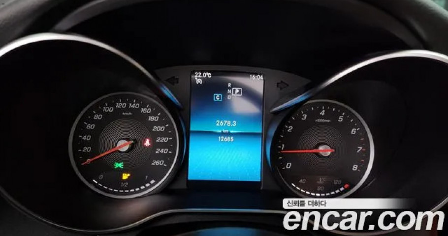 Mercedes-Benz C-Class 