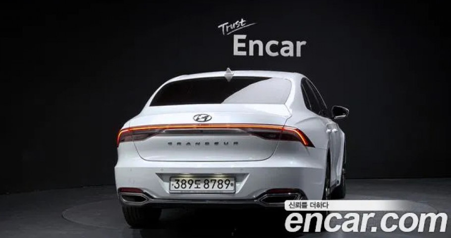 Hyundai Grandeur 
