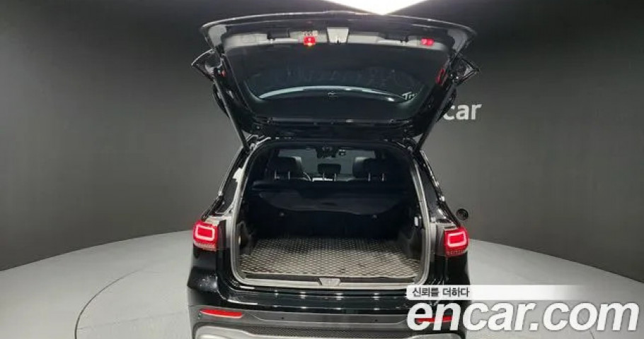 Mercedes-Benz Glb-Class 