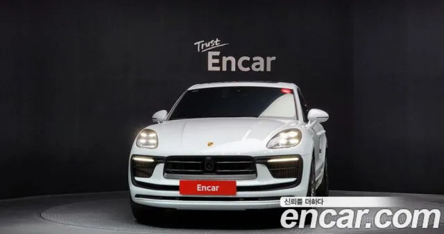 Porsche Macan 