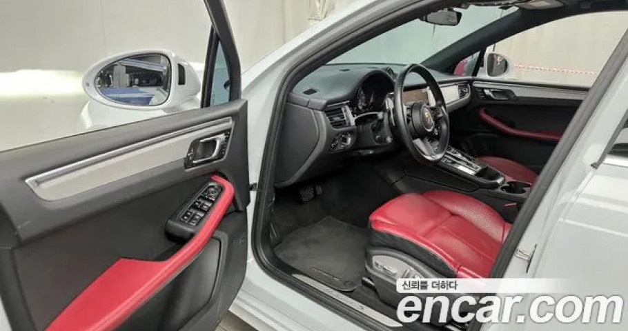 Porsche Macan 