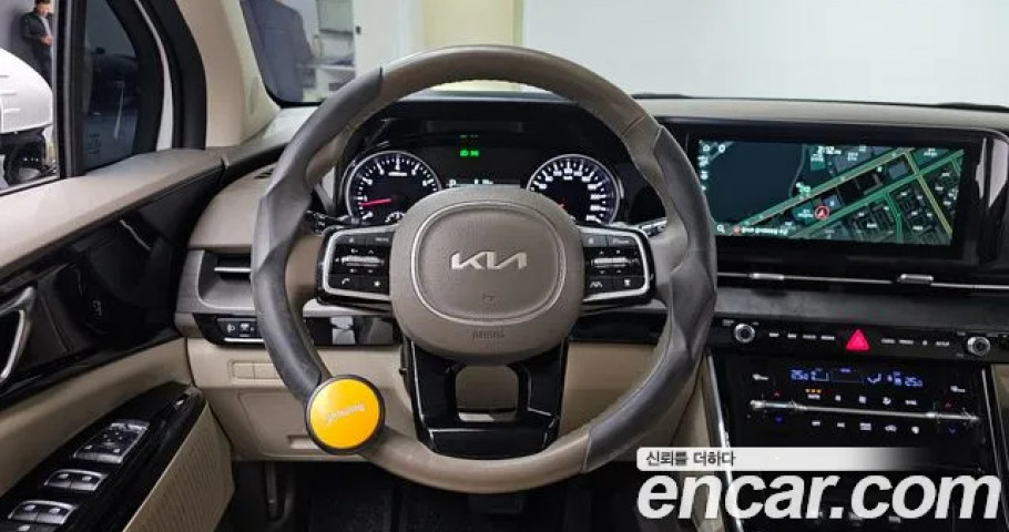 Kia Carnival 
