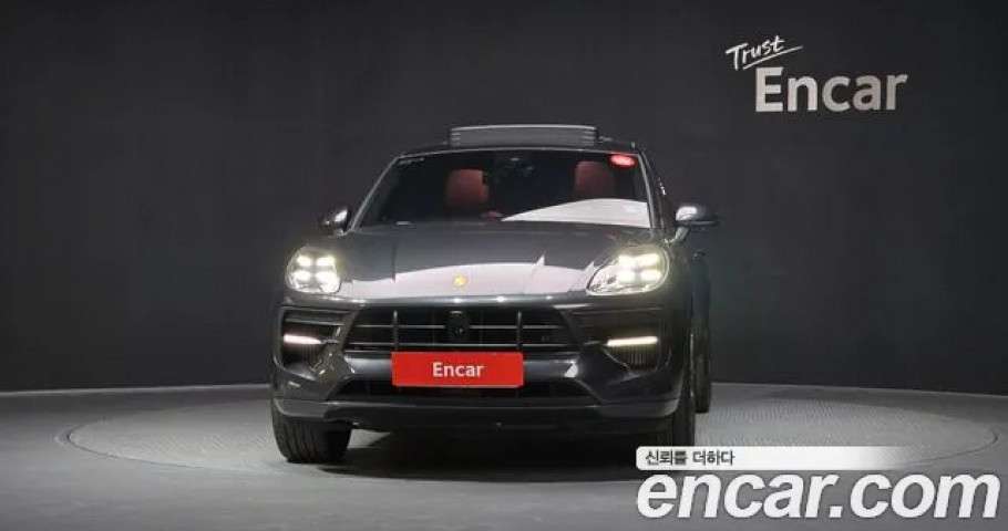 Porsche Macan 