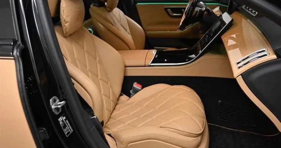 Mercedes-Benz S-Class 