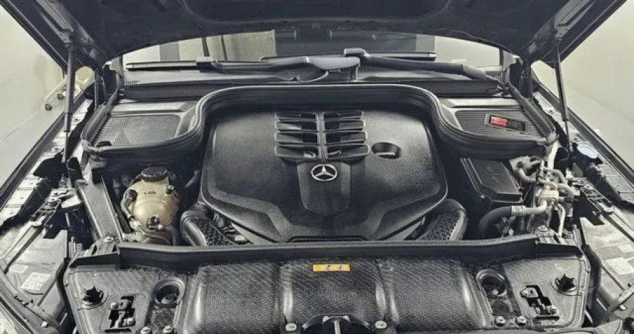 Mercedes-Benz Gls-Class 