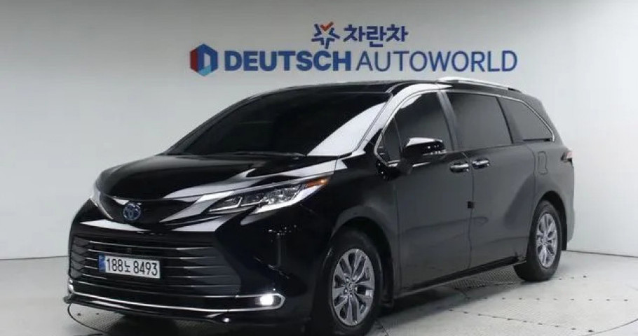 Toyota Sienna 