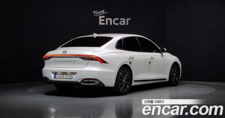 Hyundai Grandeur 