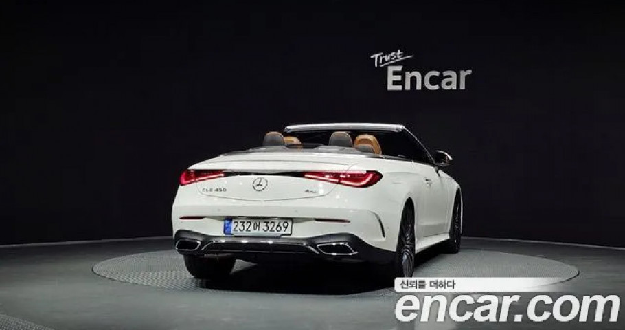 Mercedes-Benz Cle-Class 