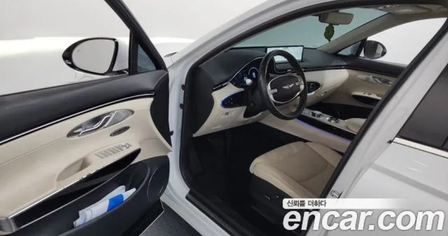 Genesis Gv70 