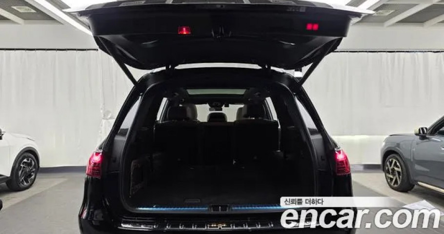 Mercedes-Benz GLS-Class 