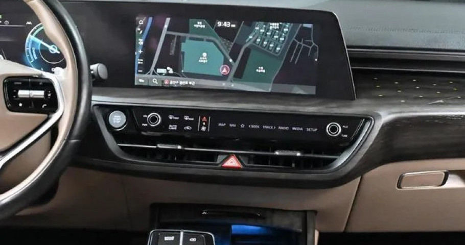 Kia K8 