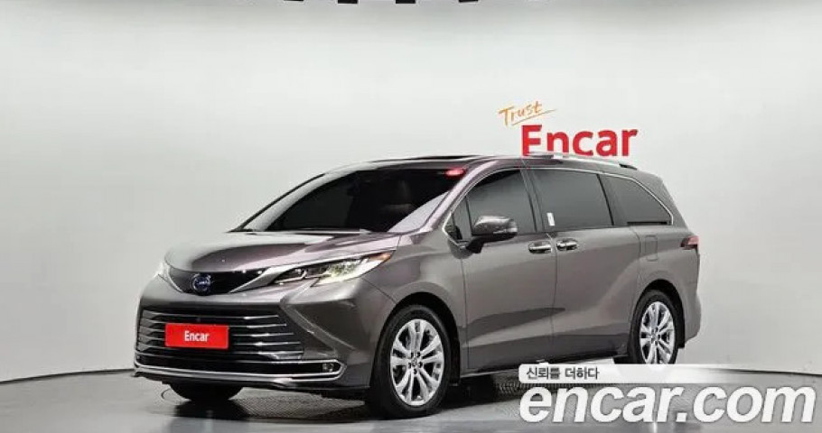 Toyota Sienna 