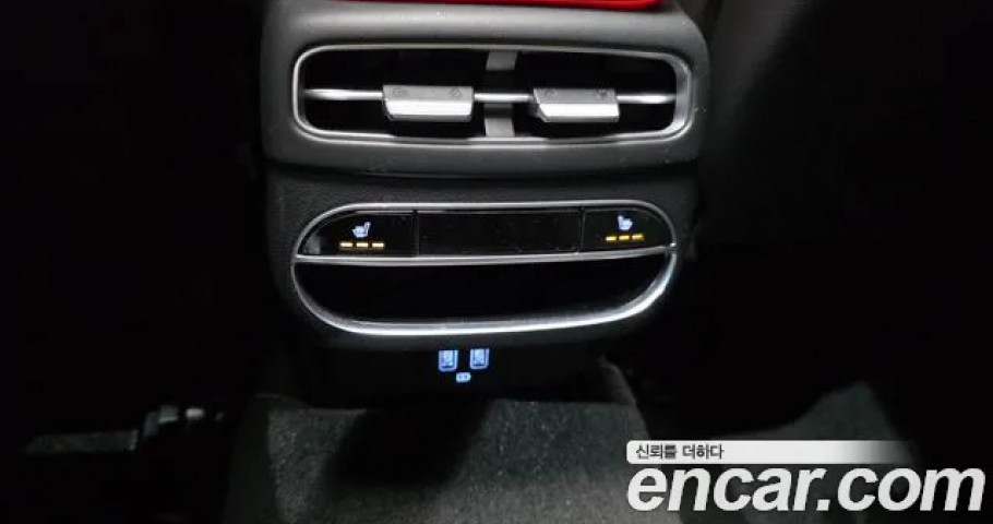 Genesis Gv70 