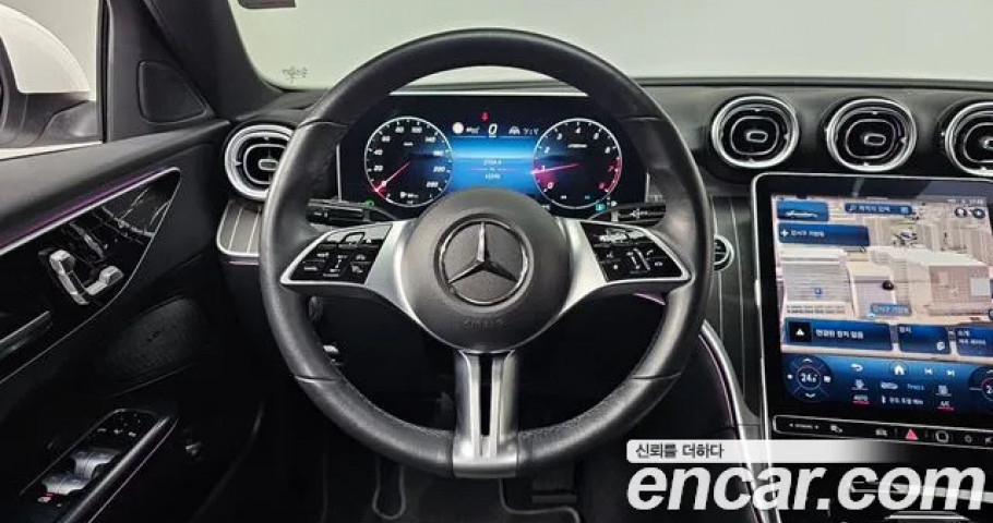 Mercedes-Benz C-Class 