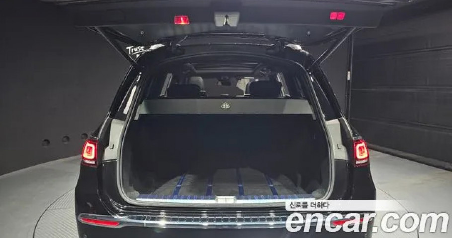 Mercedes-Benz GLS-Class 