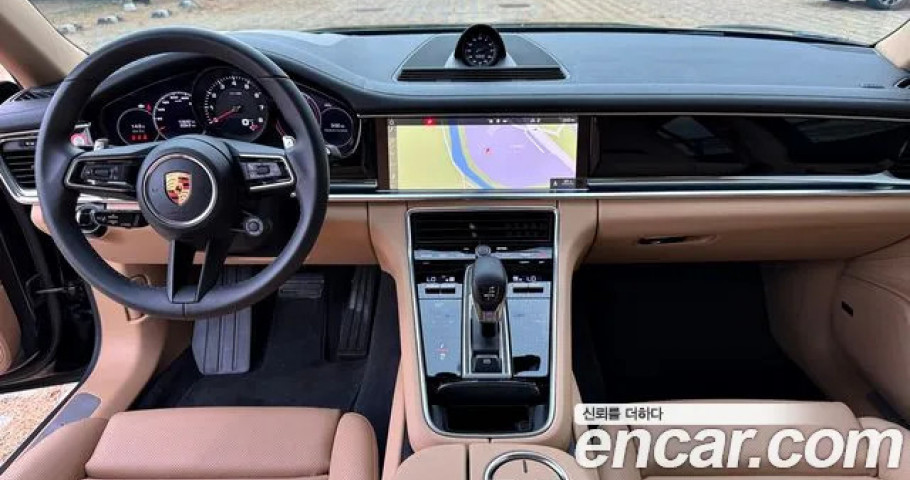 Porsche Panamera 