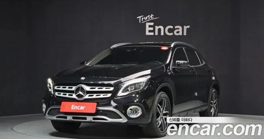 Mercedes-Benz Gla-Class 