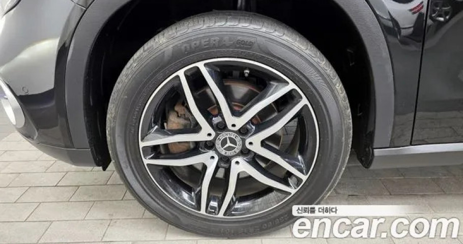 Mercedes-Benz Gla-Class 