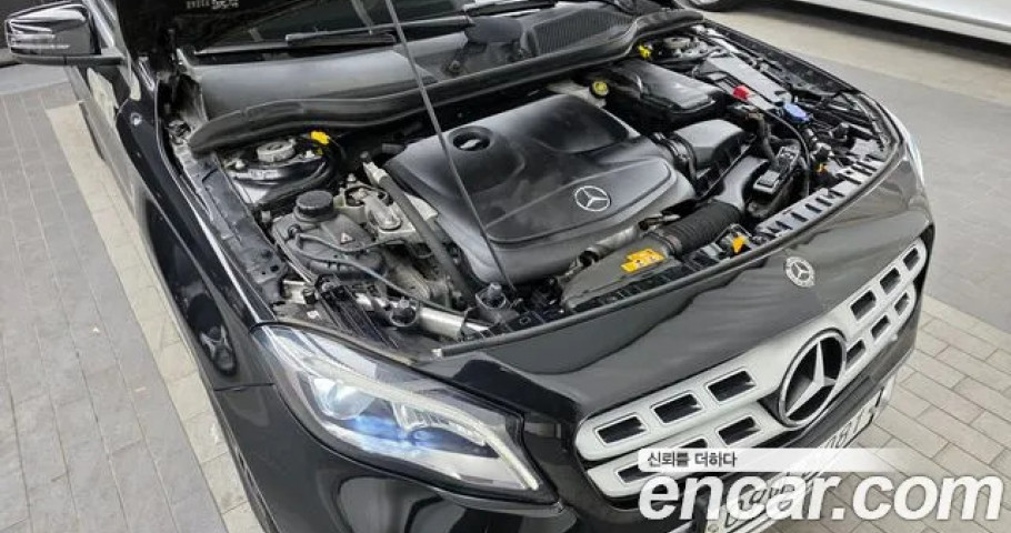 Mercedes-Benz Gla-Class 