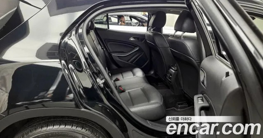 Mercedes-Benz Gla-Class 