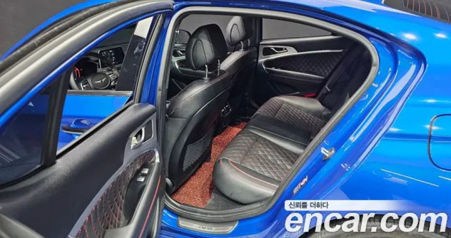 Genesis G70 