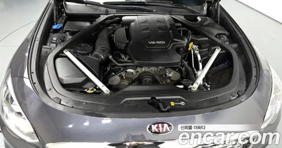 Kia K9 