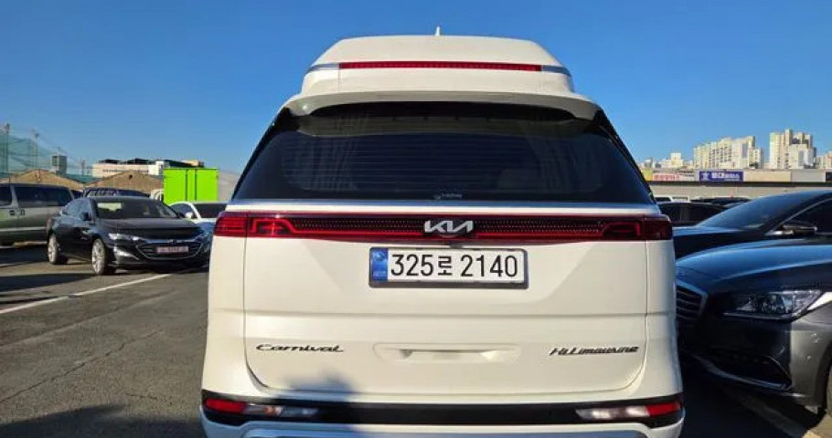 Kia Carnival 