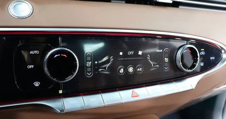 Genesis Gv70 