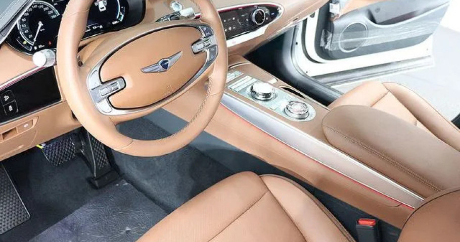 Genesis Gv70 