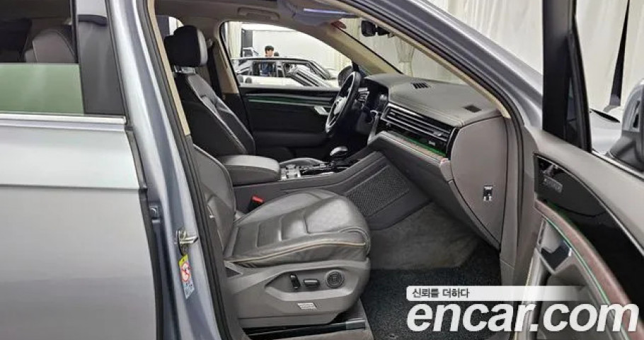 Volkswagen Touareg 