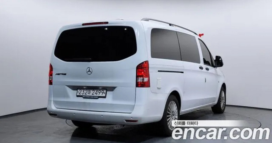 Mercedes-Benz V-Class 