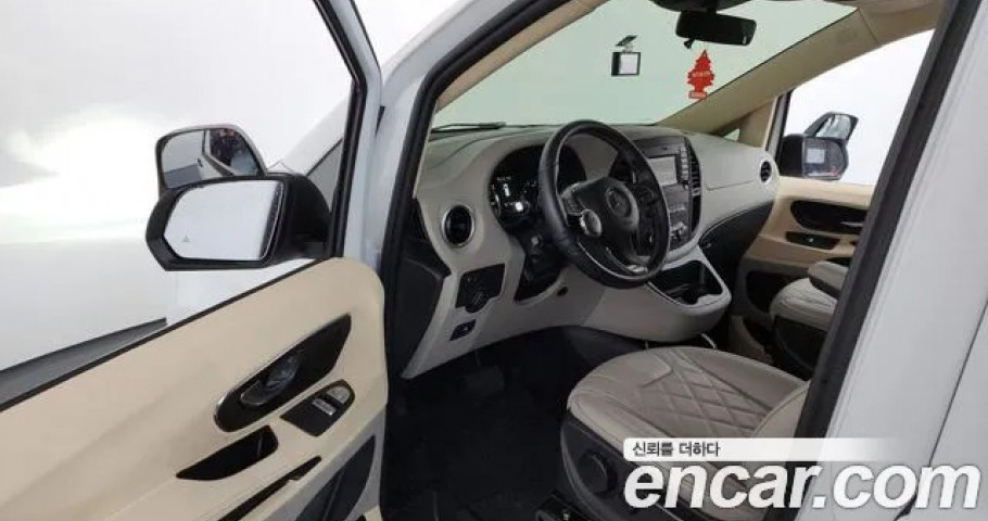 Mercedes-Benz V-Class 