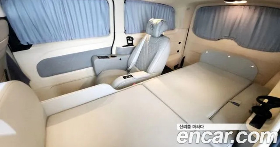 Mercedes-Benz V-Class 